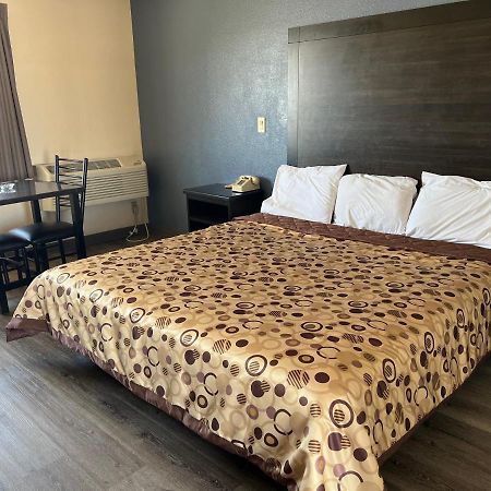 Economy Inn Фресно Екстер'єр фото