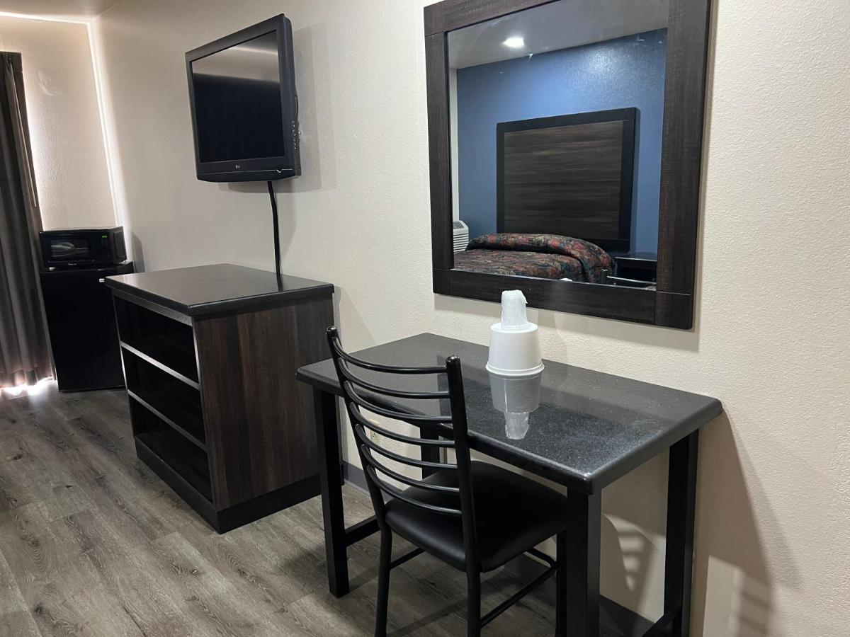 Economy Inn Фресно Екстер'єр фото