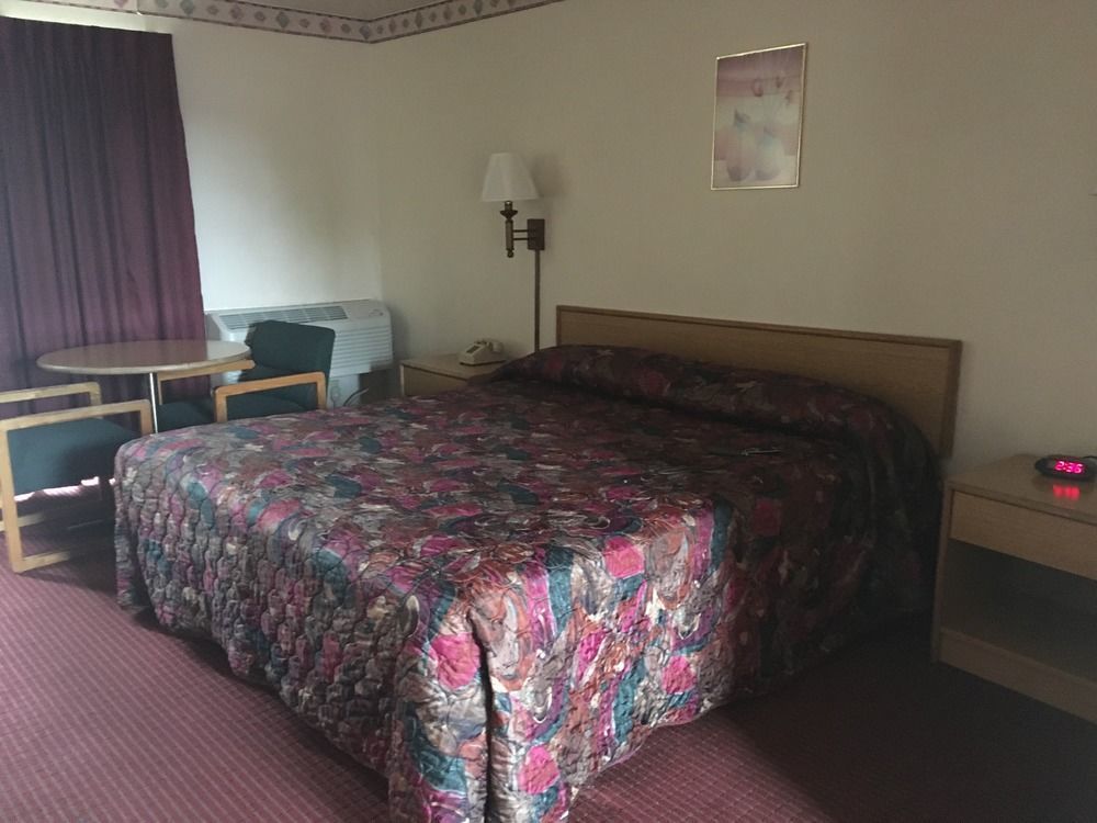Economy Inn Фресно Екстер'єр фото