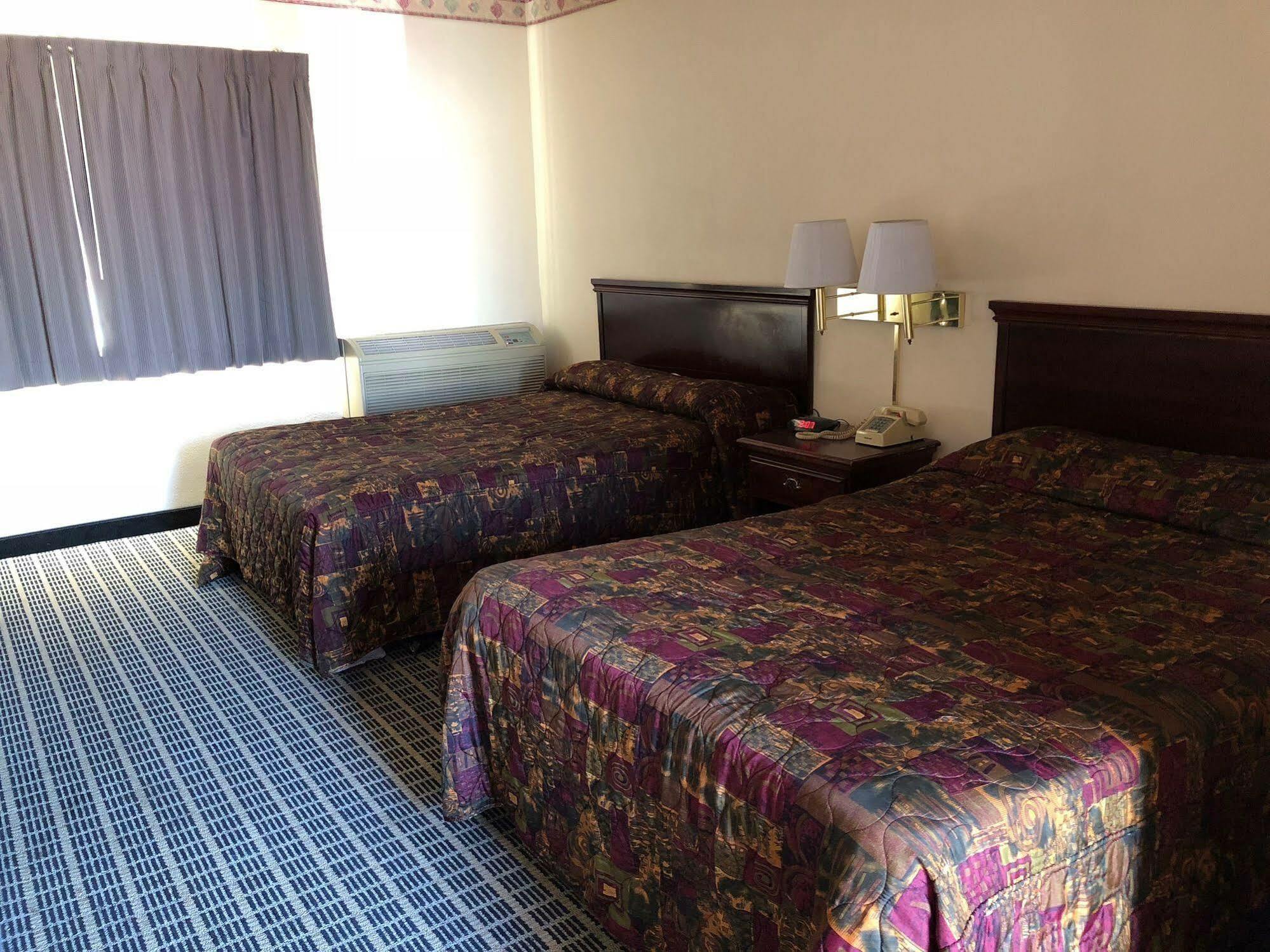 Economy Inn Фресно Екстер'єр фото